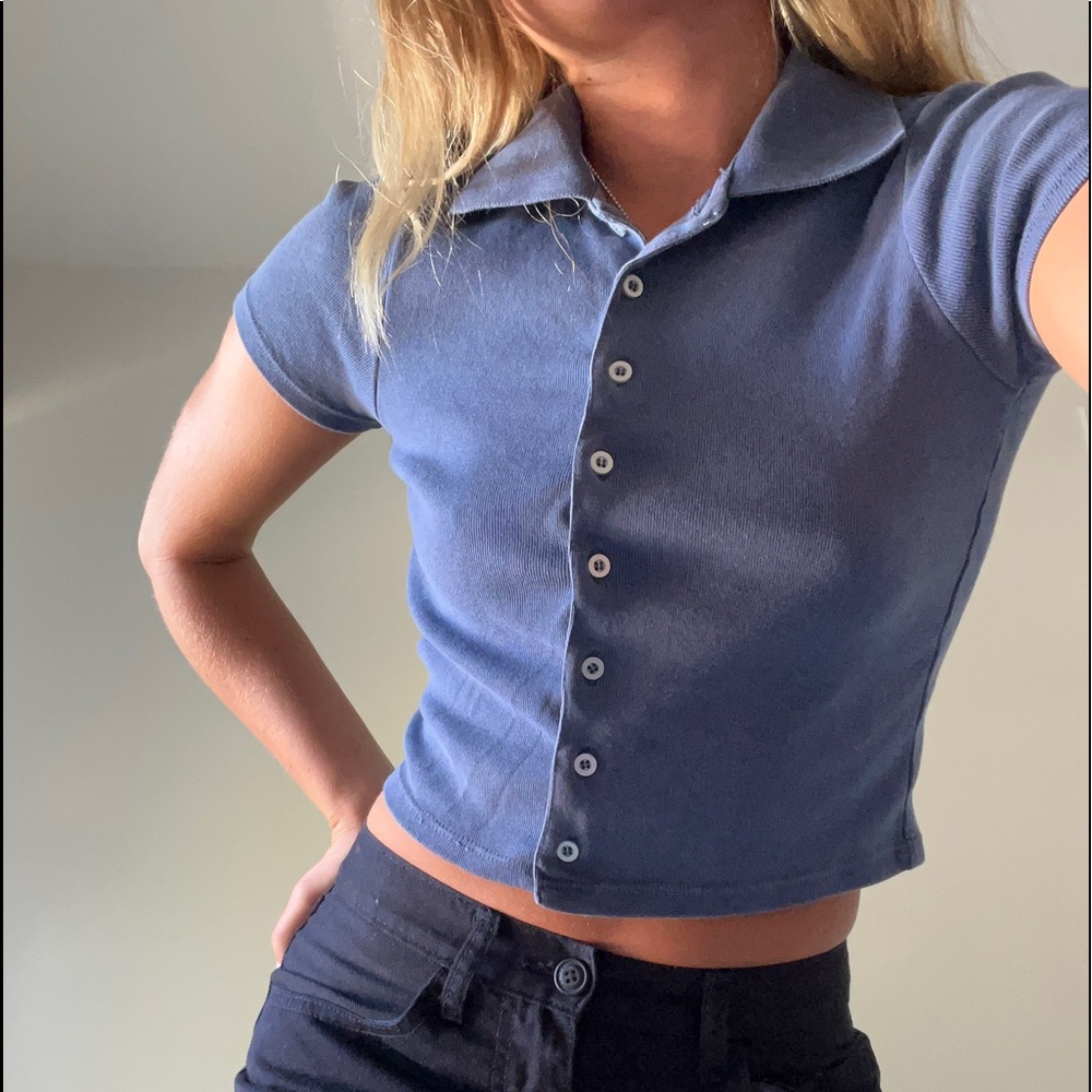 Cropped, collared, Brandy Melville shirt